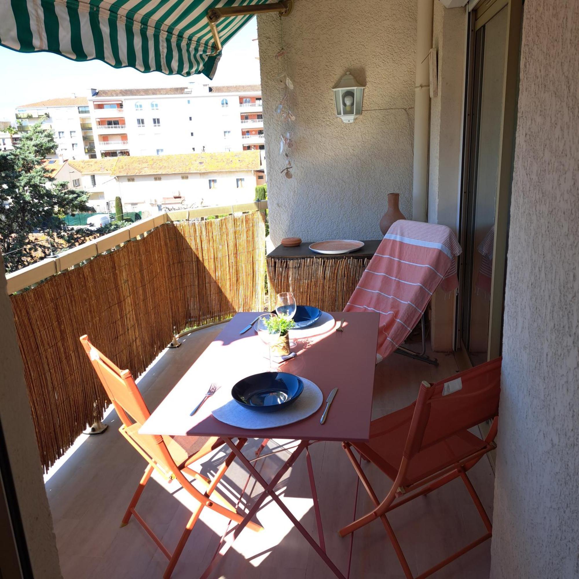 Le Palais Royal Appartement Saint-Raphaël Buitenkant foto